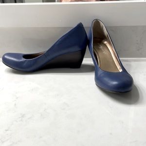 BCBGeneration size 7 blue